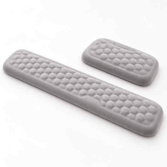 wrist rest set — set hero